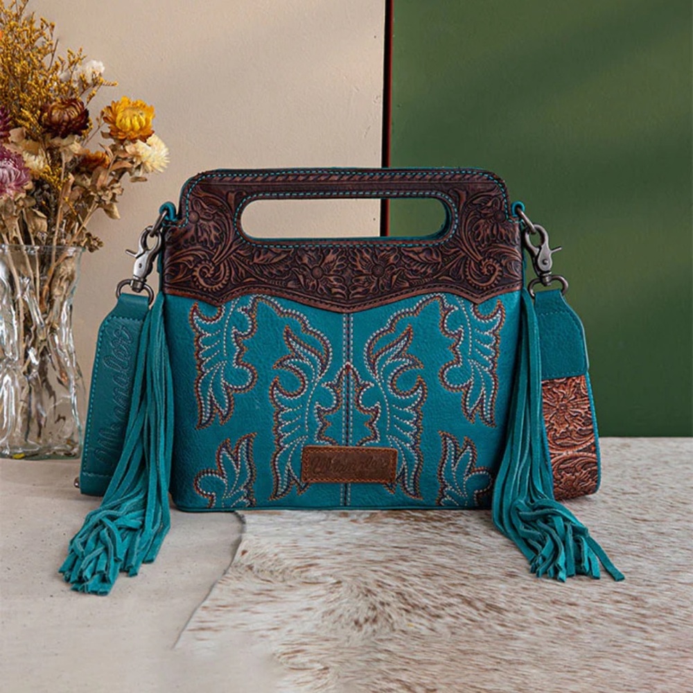 NEW WITH TAGS! WRANGLER FRINGE CONCEALED CARRY CROSSBODY